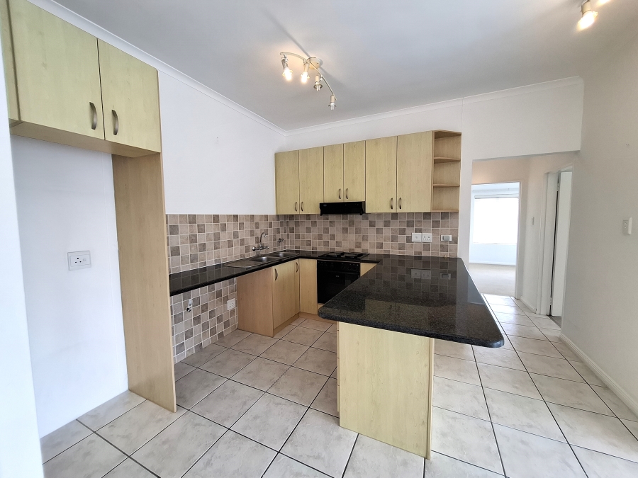To Let 2 Bedroom Property for Rent in Table View Western Cape